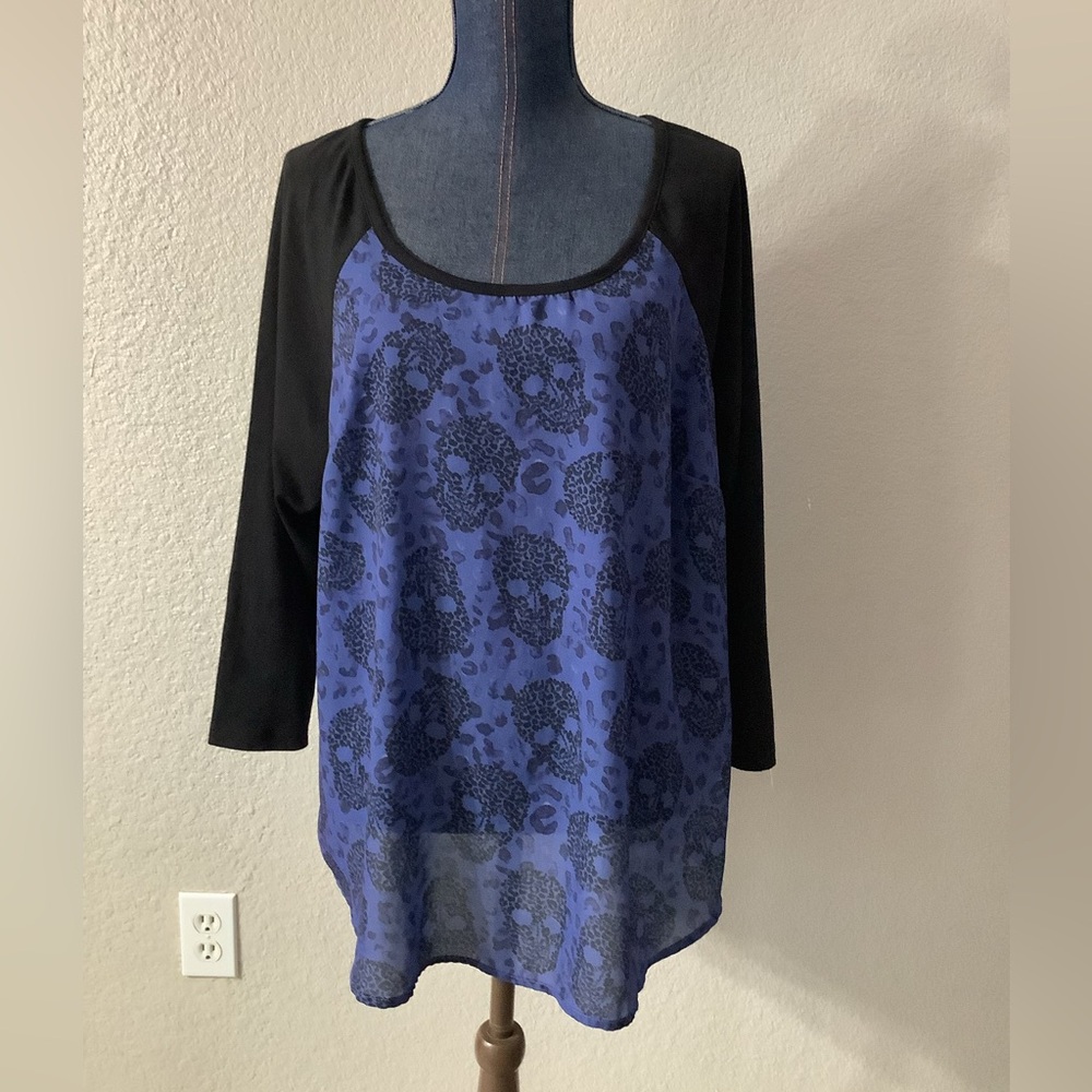 Torrid Blue Raglan Sleeve Leopard Skull Print Scoop Neck Top Women's Size 1X